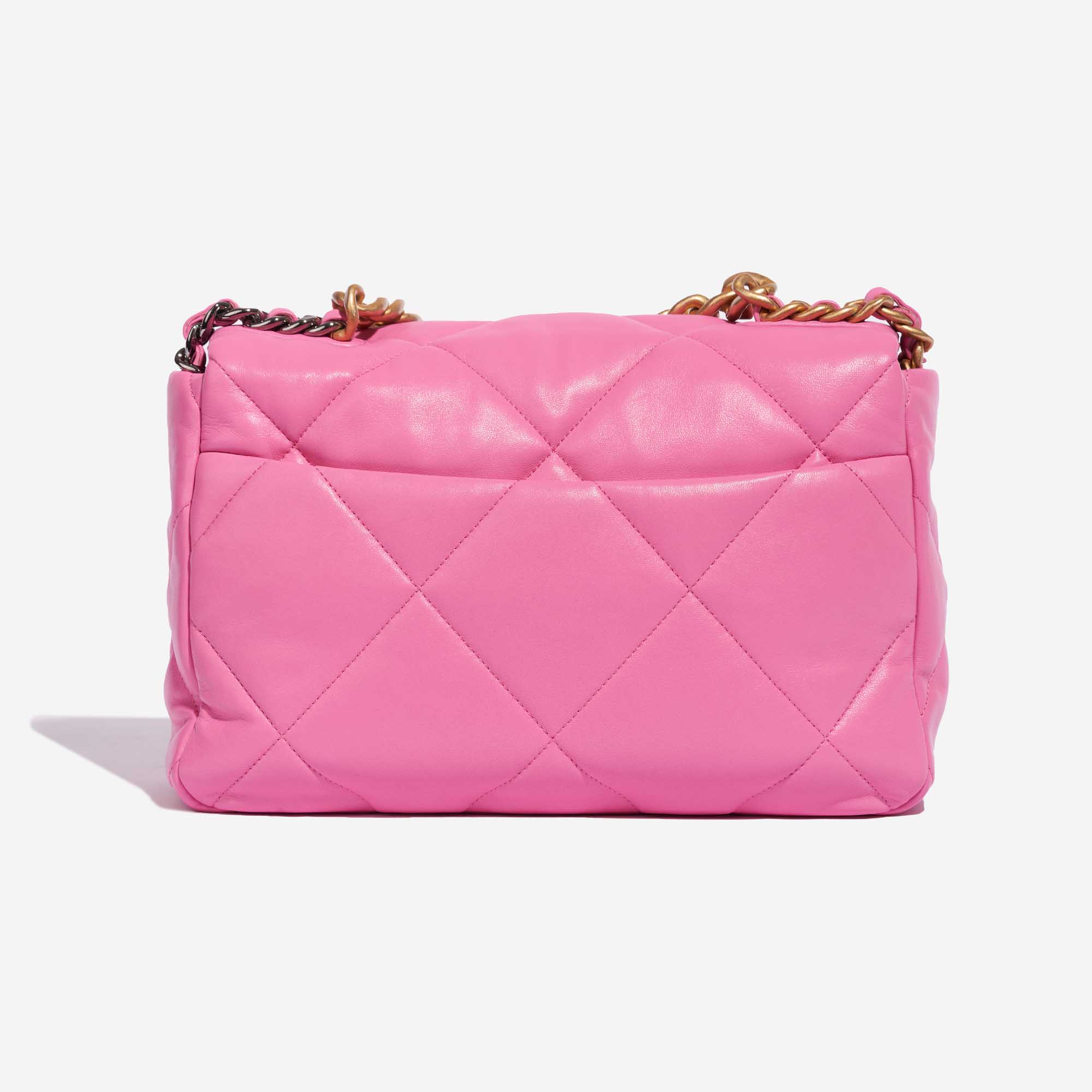 Pre-owned Chanel bag 19 Large Flap Bag Lamb Rose Rose Back | Sell your designer bag on Saclab.com