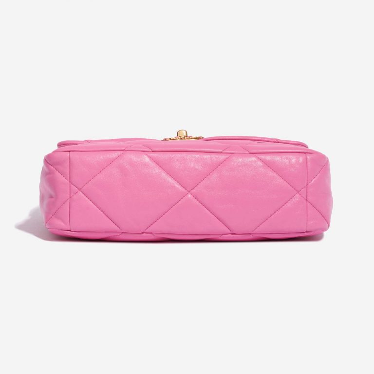 Sac Chanel d'occasion 19 Large à rabat Sac Lamb Rose Rose Bottom | Vendez votre sac de créateur sur Saclab.com