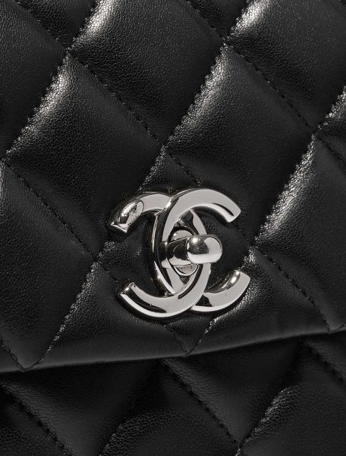 Pre-owned Chanel bag Timeless Small Flap Bag Lamb Black Black Closing System | Sell your designer bag on Saclab.com