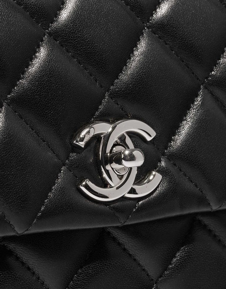 Pre-owned Chanel bag Timeless Small Flap Bag Lamb Black Black Front | Sell your designer bag on Saclab.com