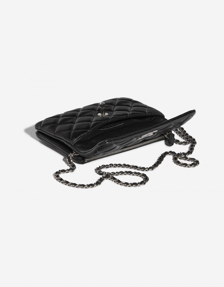 Pre-owned Chanel Tasche Timeless Small Flap Bag Lammleder  Black Black Inside | Verkaufen Sie Ihre Designer-Tasche auf Saclab.com