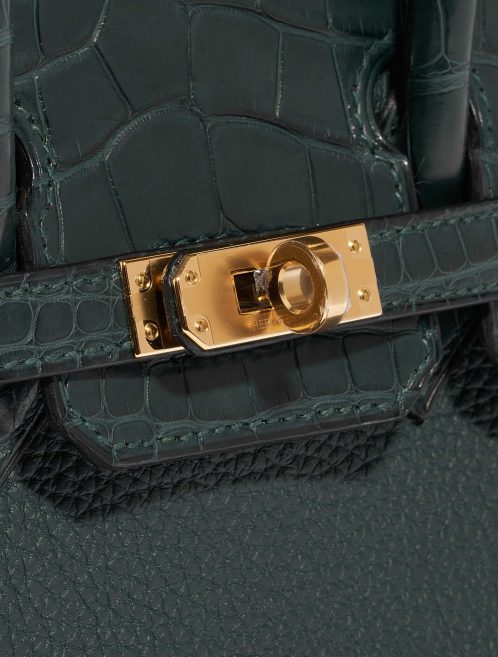 Pre-owned Hermès bag Birkin Touch 25 Togo / Matte Alligator Vert Cypress Green Closing System | Sell your designer bag on Saclab.com