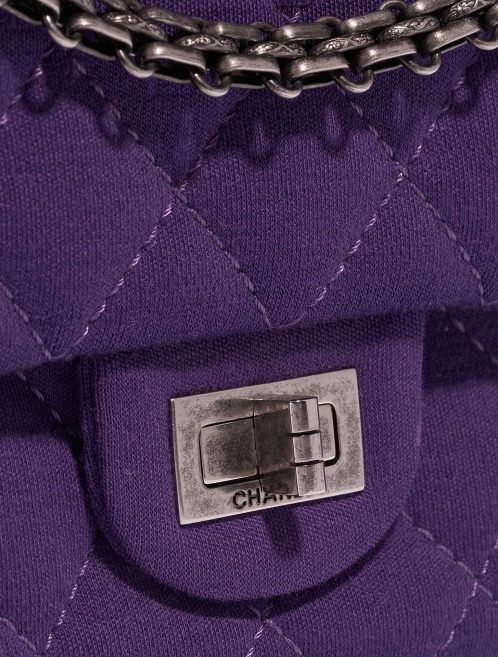 Pre-owned Chanel bag 2.55 Reissue 226 Cotton Purple Purple Closing System | Sell your designer bag on Saclab.com