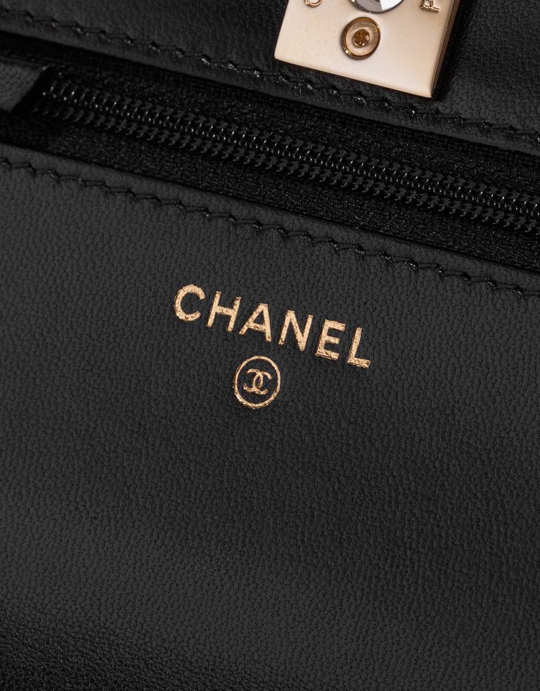 Pre-owned Chanel bag Trendy WOC Lamb Black Black Logo | Sell your designer bag on Saclab.com