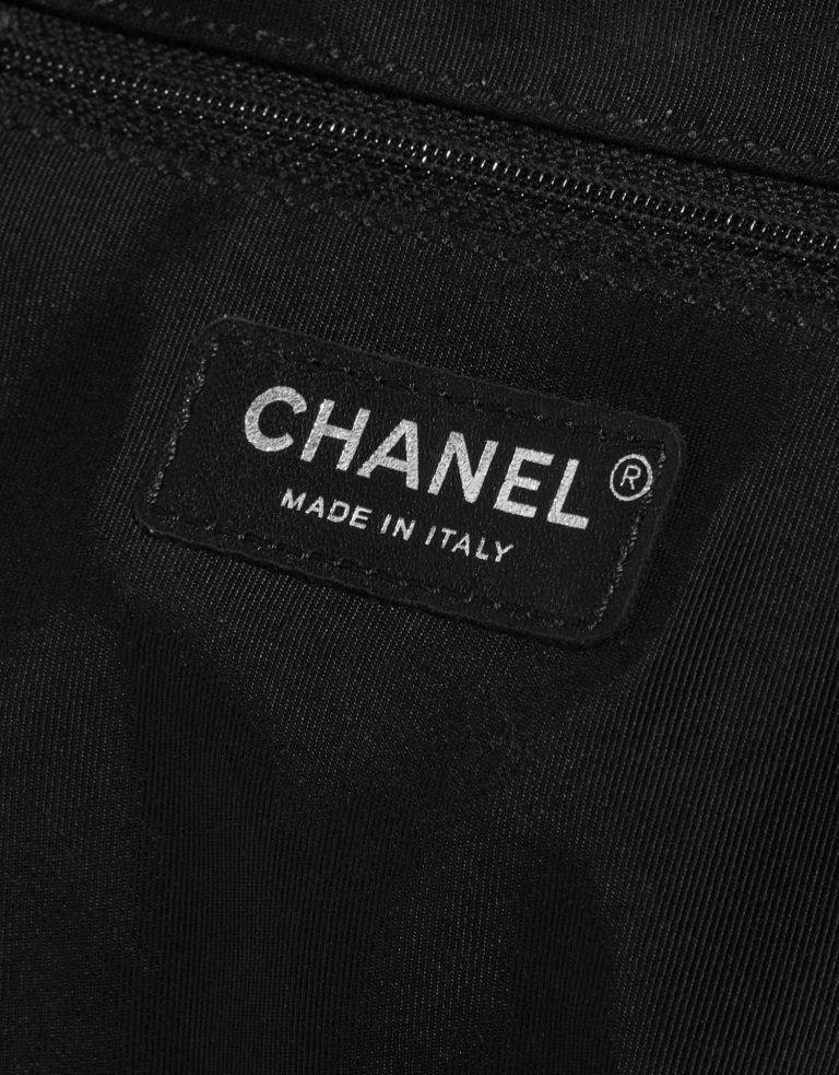 Sac Chanel d'occasion Timeless Sac à dos Veau Argent Logo Argent | Vendez votre sac de créateur sur Saclab.com