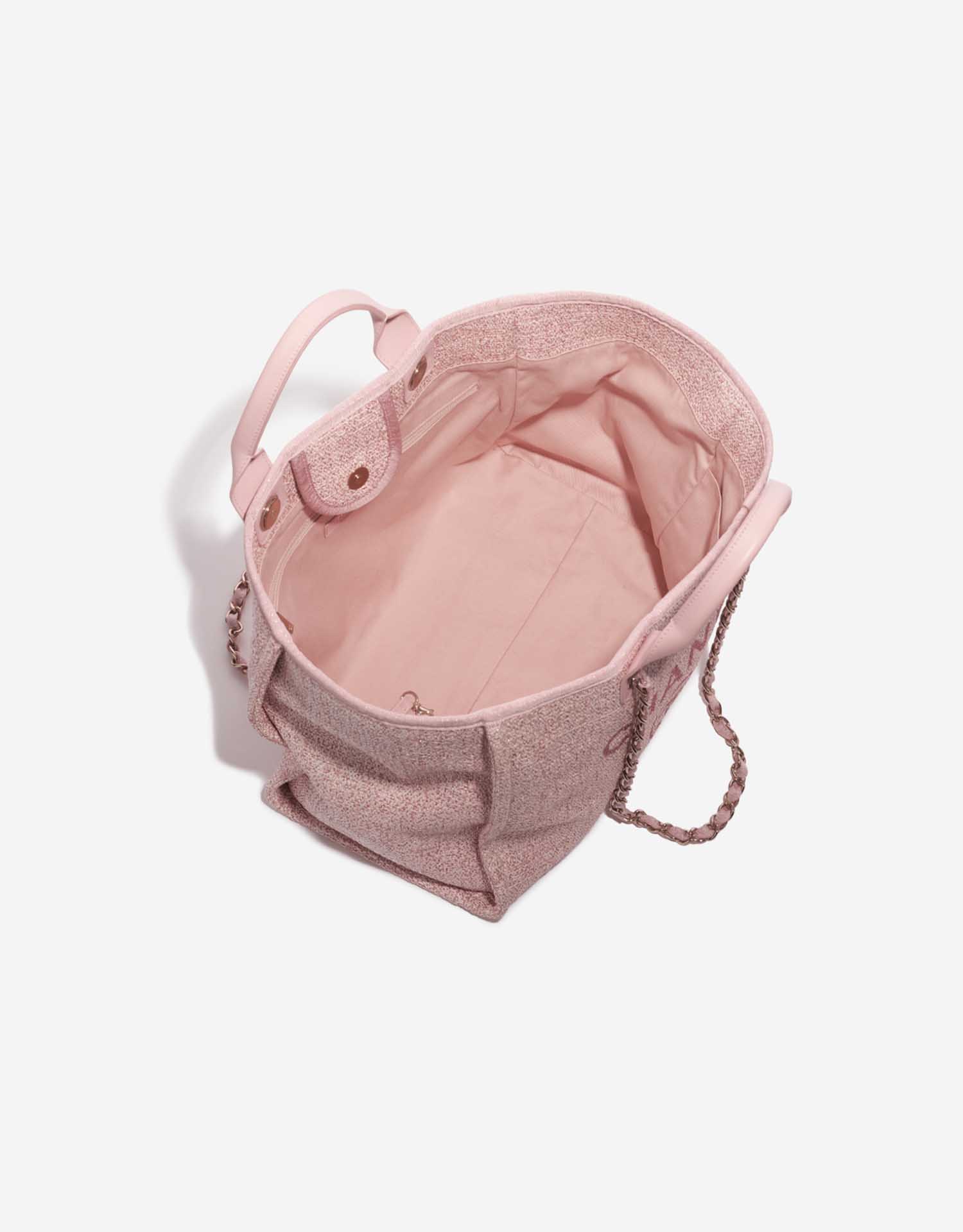 Pre-owned Chanel bag Deauville Medium Tweed Pink Pink Inside | Sell your designer bag on Saclab.com