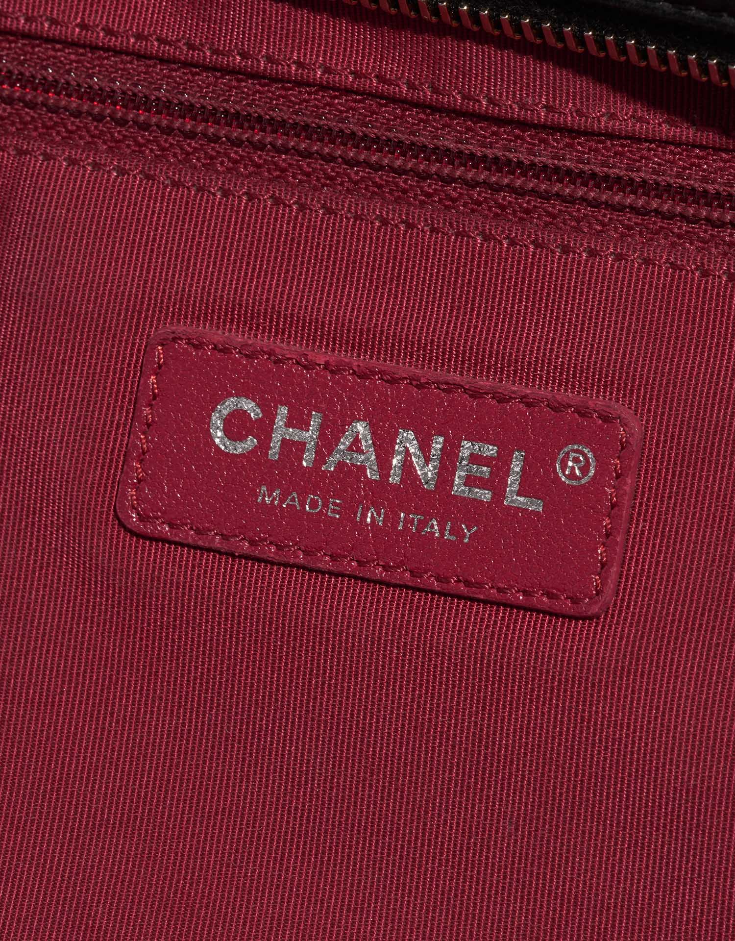 Pre-owned Chanel bag Gabrielle Large Calf Black Black Logo | Sell your designer bag on Saclab.com