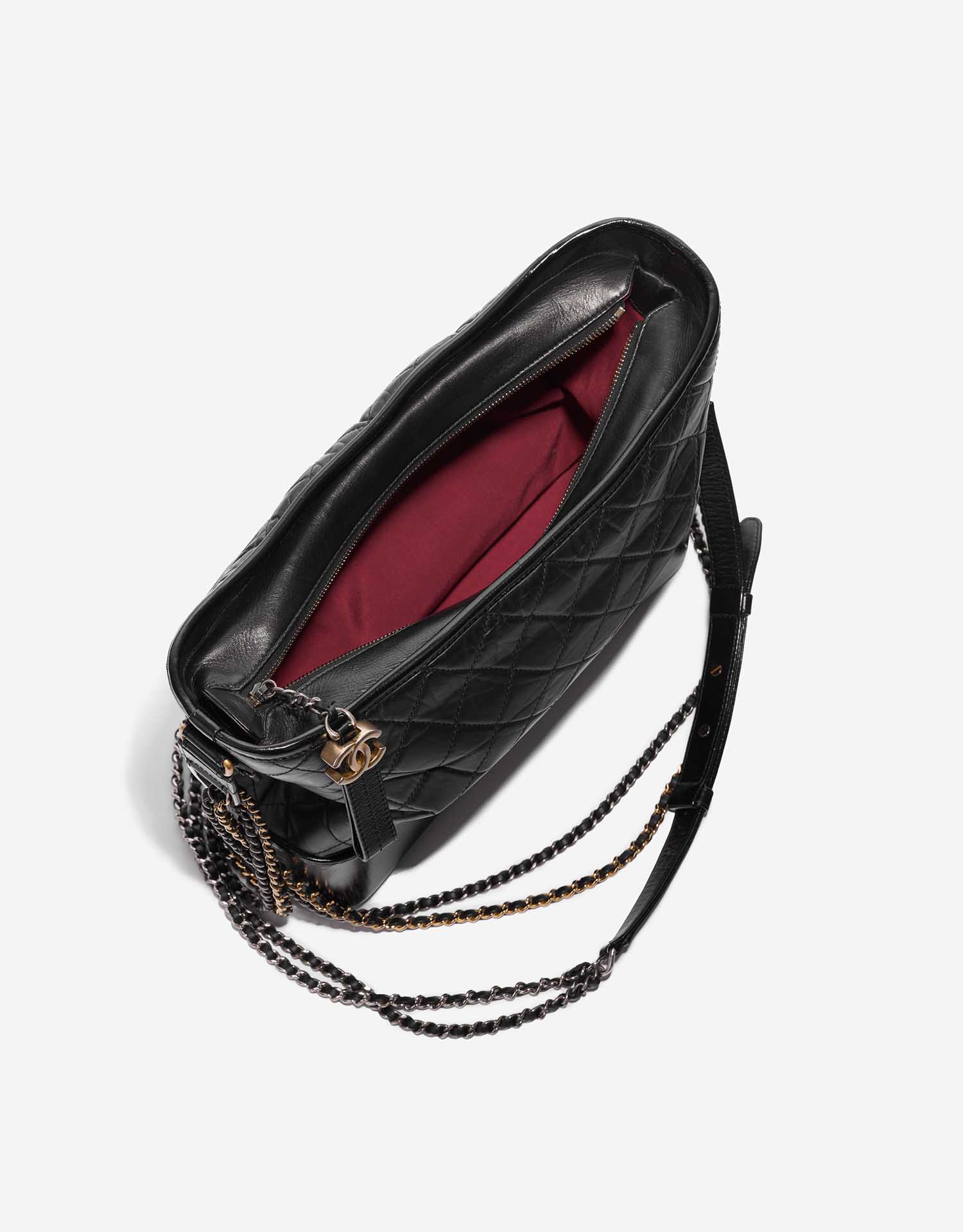Pre-owned Chanel Tasche Gabrielle Large Kalbsleder Schwarz Schwarz Innenseite | Verkaufen Sie Ihre Designer-Tasche auf Saclab.com