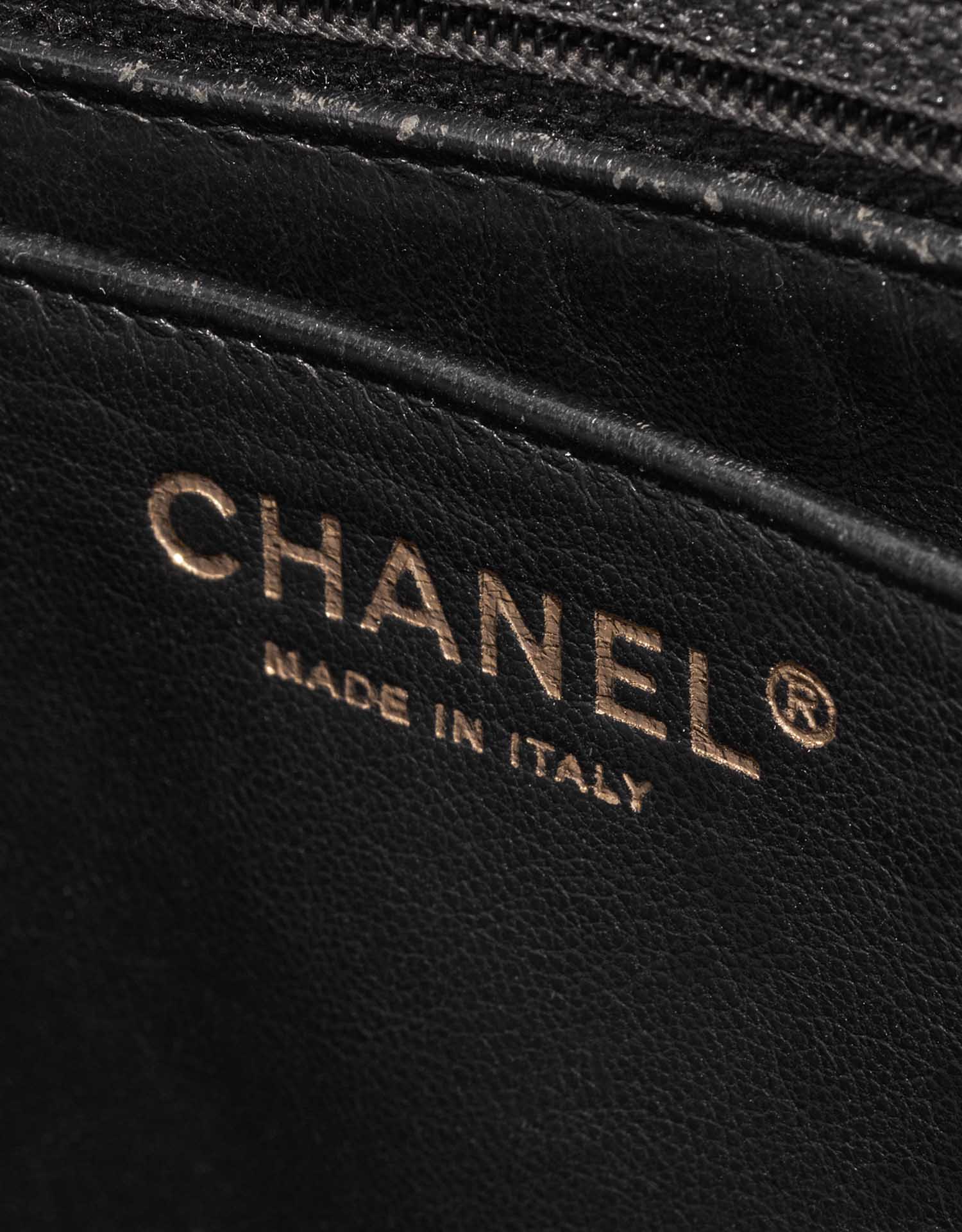 Sac Chanel d'occasion Timeless Maxi Caviar Noir Logo Noir | Vendez votre sac de créateur sur Saclab.com