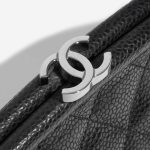 Pre-owned Chanel bag Timeless Clutch Caviar Black Black Closing System | Sell your designer bag on Saclab.com