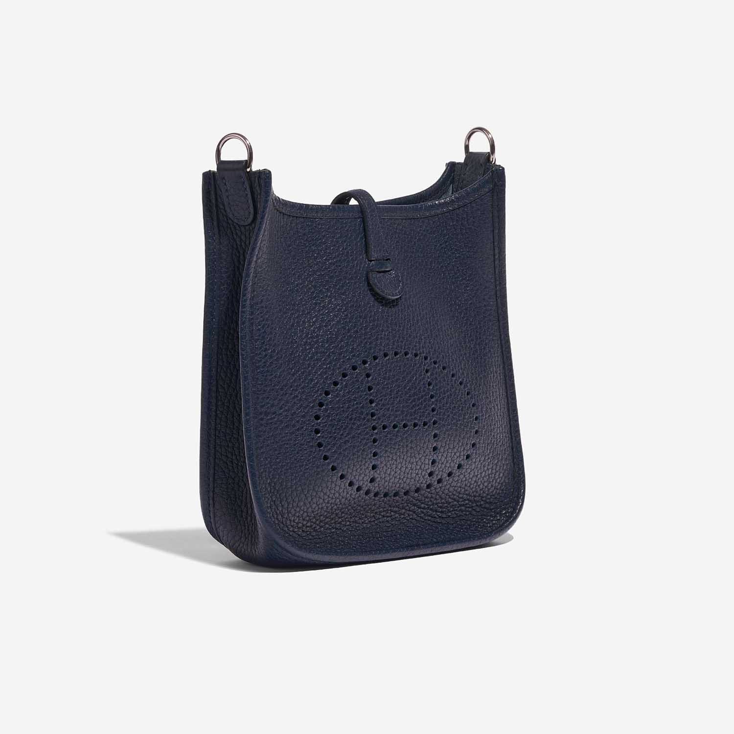 Pre-owned Hermès bag Evelyne 16 Taurillon Clemence Blue Nuit Blue Side Front | Sell your designer bag on Saclab.com
