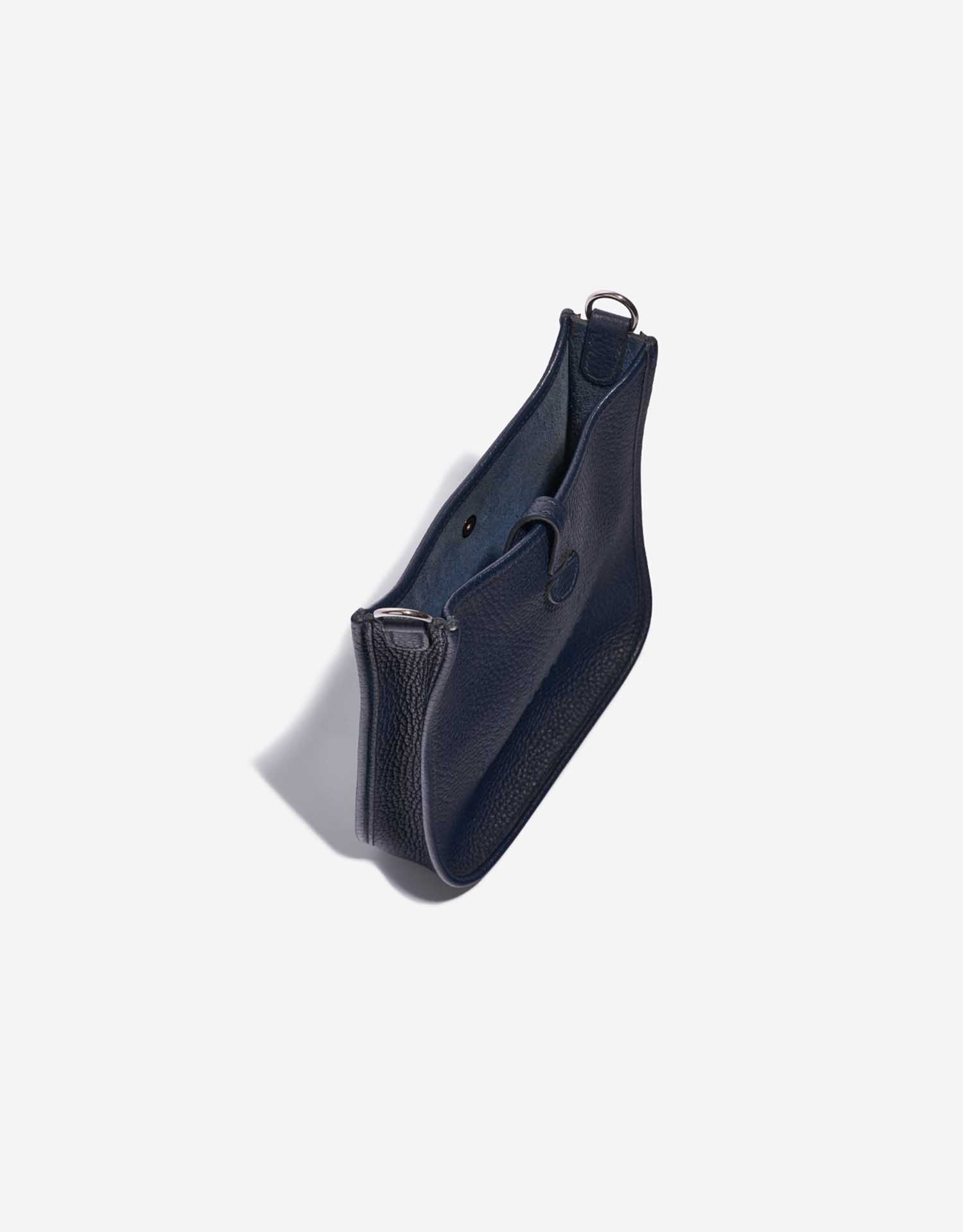 Pre-owned Hermès bag Evelyne 16 Taurillon Clemence Blue Nuit Blue Inside | Sell your designer bag on Saclab.com
