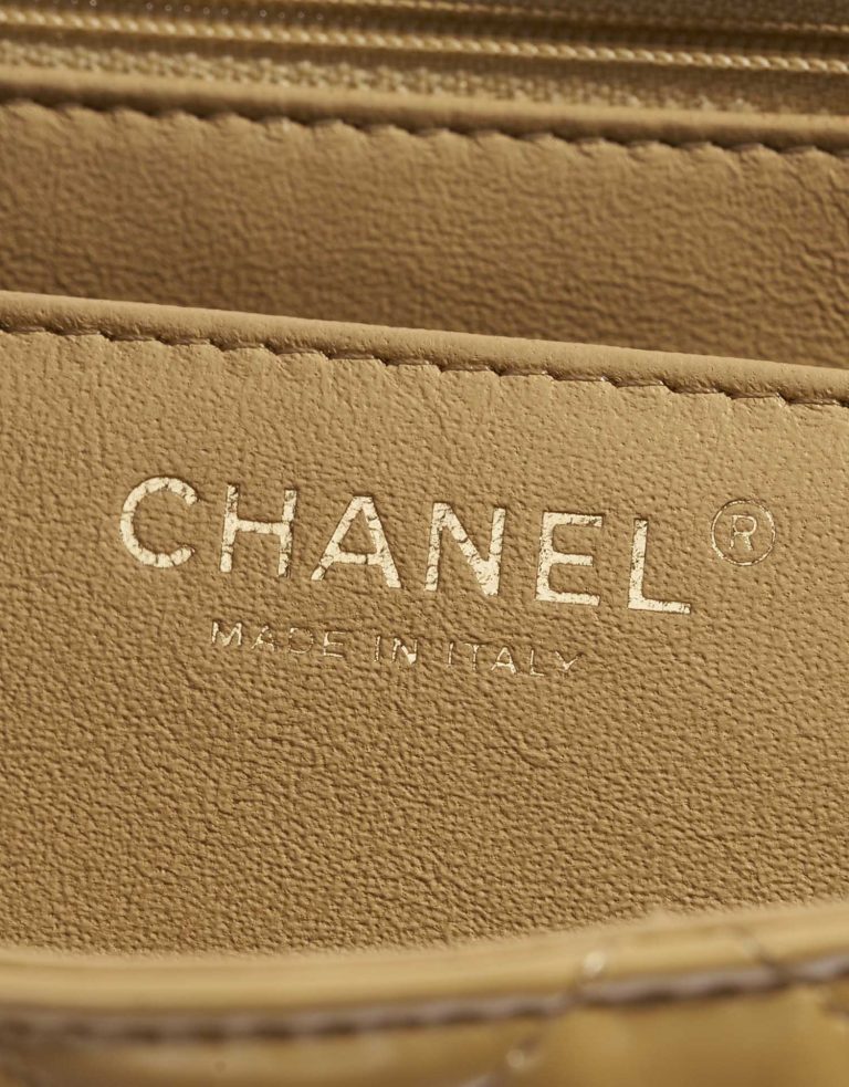 Gebrauchte Chanel Tasche Timeless Maxi Lackleder Beige Beige Logo | Verkaufen Sie Ihre Designer-Tasche auf Saclab.com