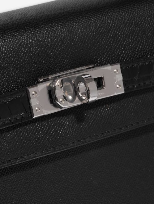 Gebrauchte Hermès Tasche Kelly Touch 25 Veau Madame / Niloticus Crocodile Schwarz Schwarz Verschluss-System | Verkaufen Sie Ihre Designer-Tasche auf Saclab.com