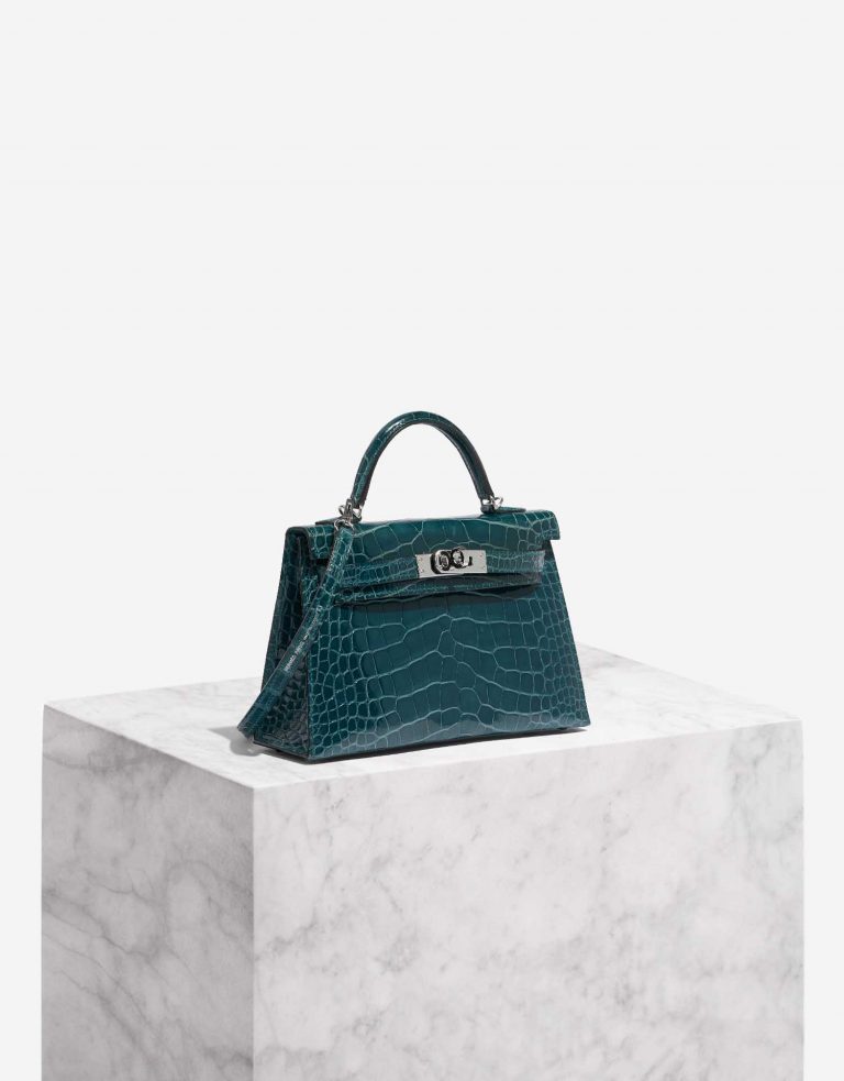 Pre-owned Hermès bag Kelly Mini Alligator Vert Bosphore Blue Side Front | Sell your designer bag on Saclab.com