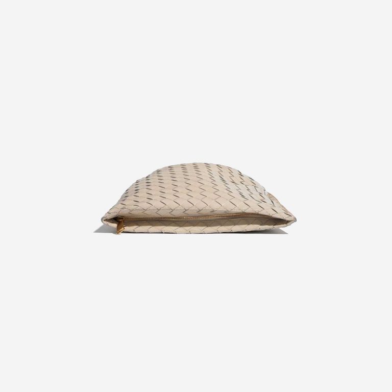 Gebrauchte Bottega Veneta Tasche Twist Medium Lammleder Chalk Beige Bottom | Verkaufen Sie Ihre Designer-Tasche auf Saclab.com