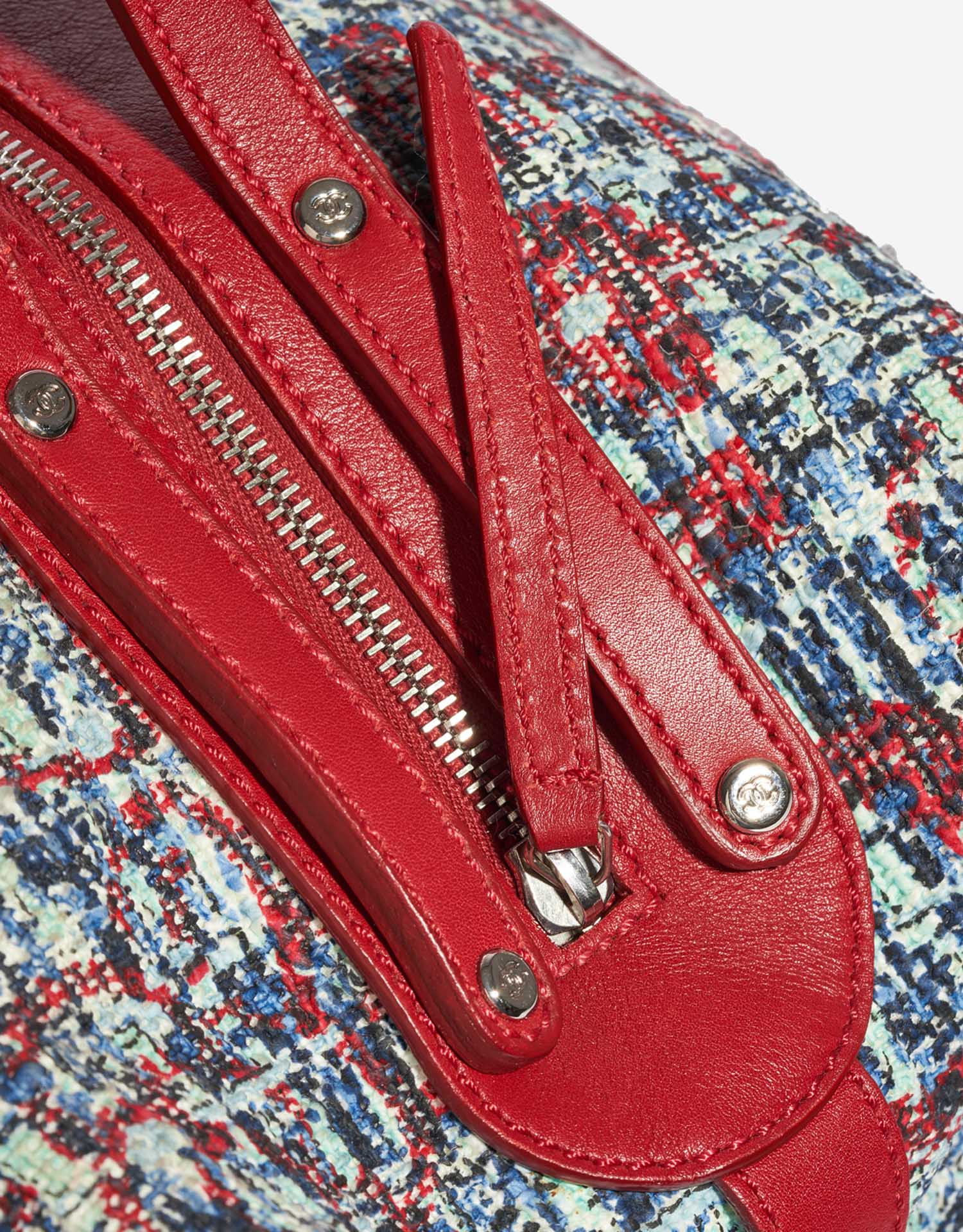 Gebrauchte Chanel Tasche Duffle Bag Tweed Mixed Multicolour Schließsystem | Verkaufen Sie Ihre Designer-Tasche auf Saclab.com