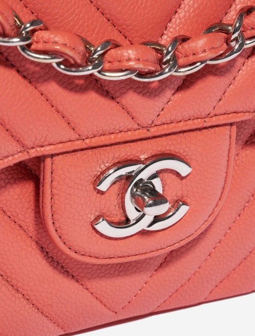 Pre-owned Chanel bag Timeless Jumbo Caviar Coral Pink Pink Closing System | Sell your designer bag on Saclab.com