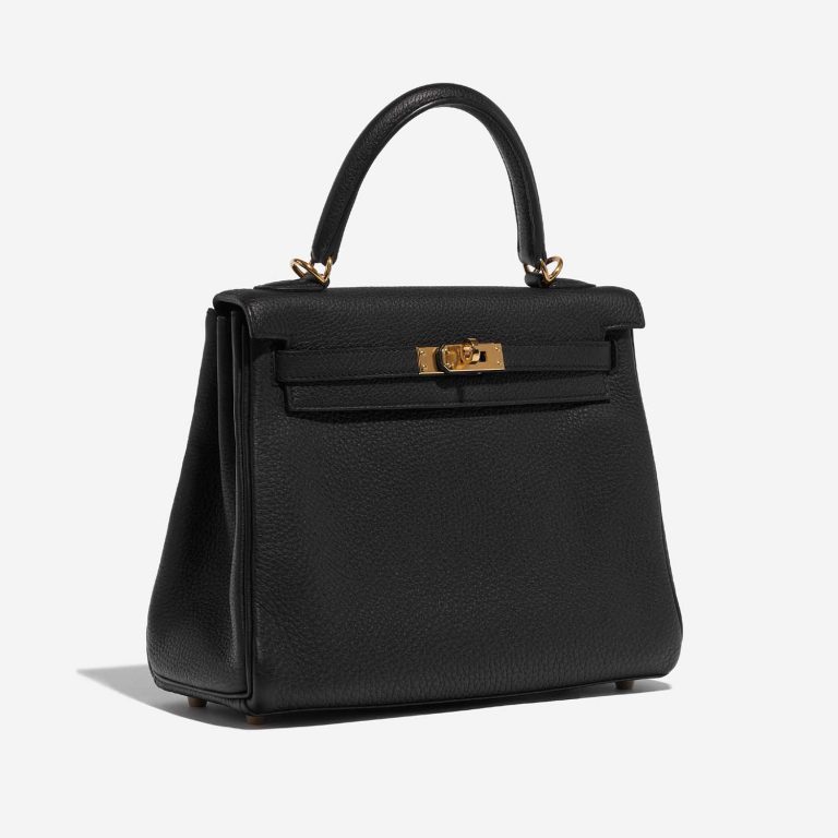 Pre-owned Hermès bag Kelly 25 Togo Black Black Side Front | Sell your designer bag on Saclab.com