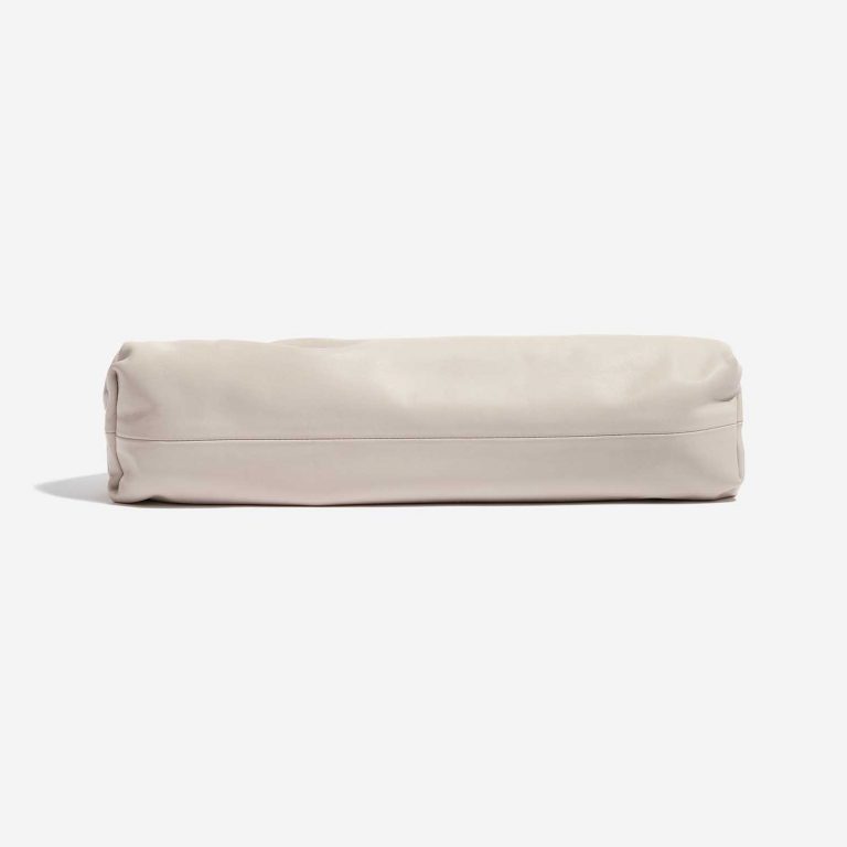 Pre-owned Bottega Veneta bag Pouch Calf Plaster Bottom | Sell your designer bag on Saclab.com