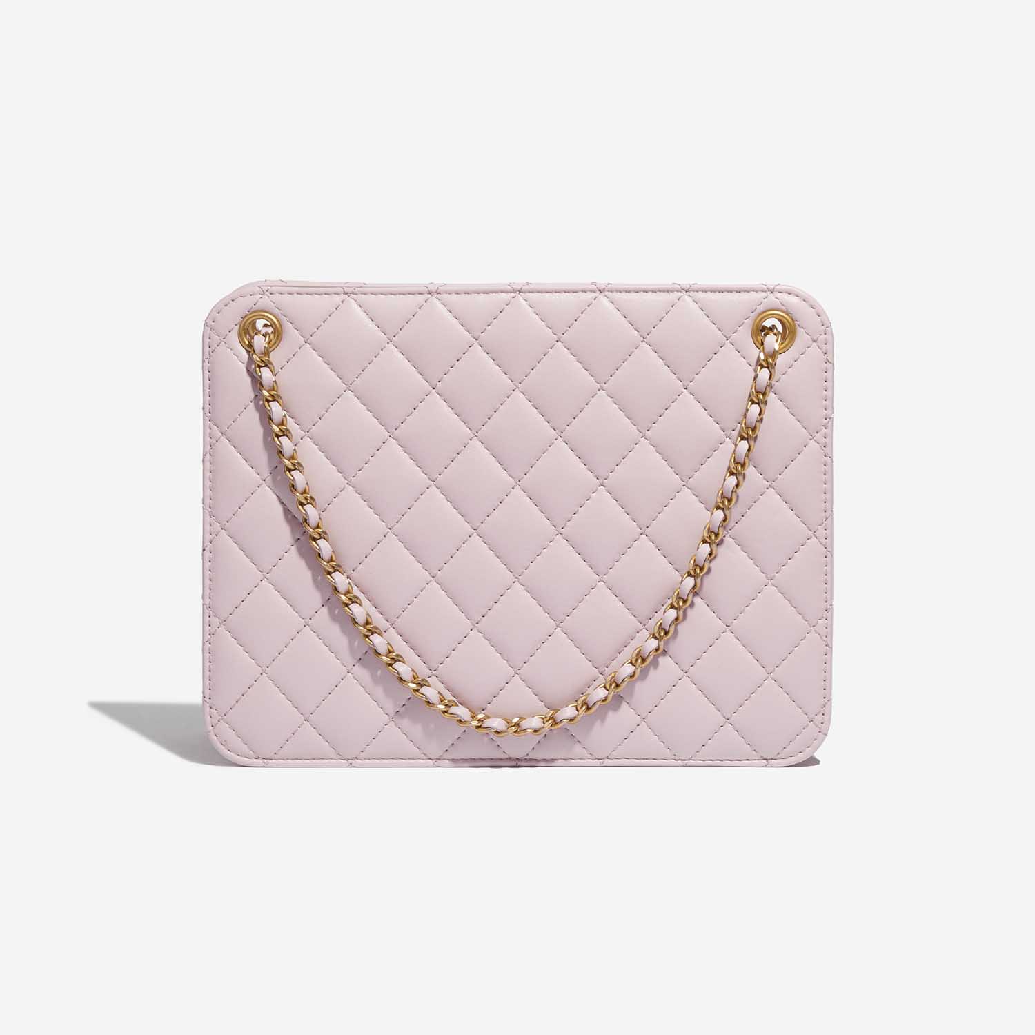 Pre-owned Chanel bag 19 Camera Bag Calf Lavender Pink Back | Sell your designer bag on Saclab.com