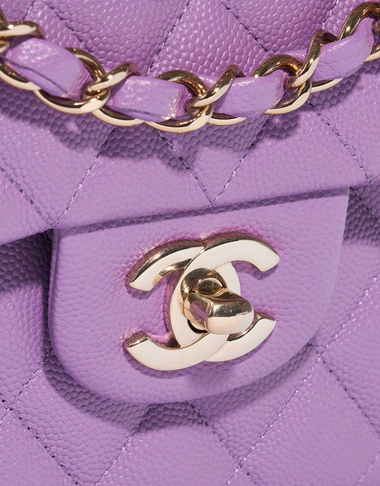 Pre-owned Chanel bag Timeless Small Caviar Violet Violet Closing System | Sell your designer bag on Saclab.com