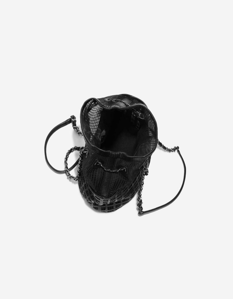 Pre-owned Chanel bag Bucket Bag Mesh / Calf Black Black Inside | Sell your designer bag on Saclab.com