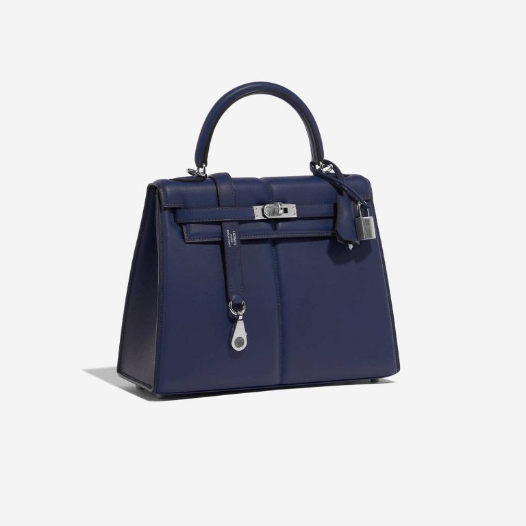 Pre-owned Hermès bag Kelly Padded 25 Swift Blue Saphire Blue Side Front | Sell your designer bag on Saclab.com