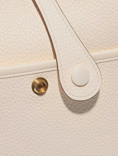 Pre-owned Hermès bag Evelyne 29 Taurillon Clemence Nata Beige Closing System | Sell your designer bag on Saclab.com