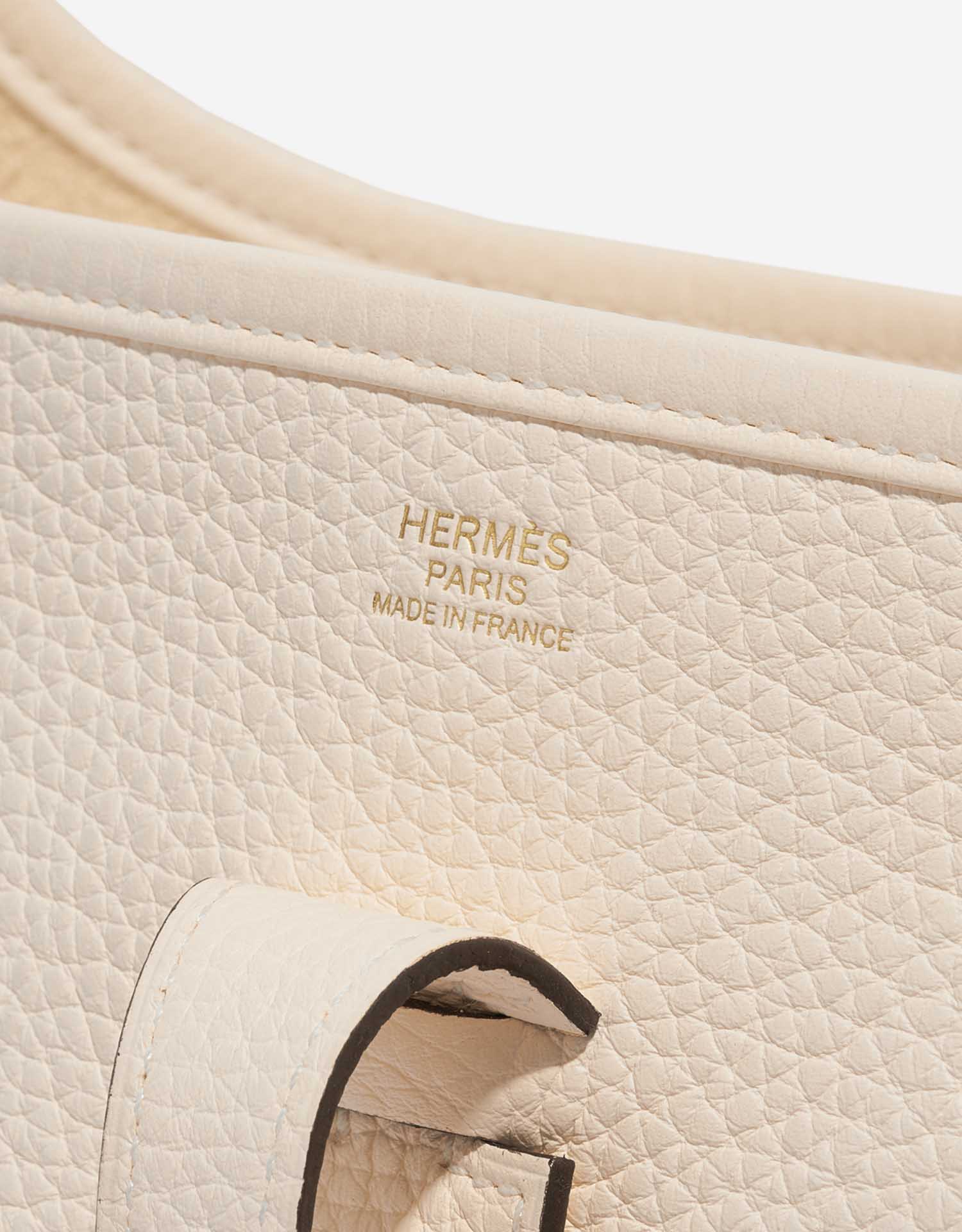 Pre-owned Hermès bag Evelyne 29 Taurillon Clemence Nata Beige Logo | Sell your designer bag on Saclab.com