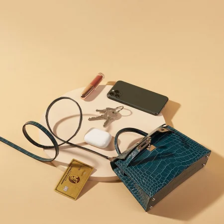 Was passt in eine Hermès Mini Kelly Bag? Gebrauchte Luxustaschen kaufen &amp; verkaufen