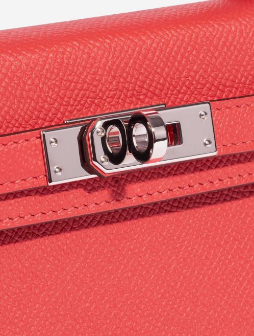 Pre-owned Hermès bag Kelly Mini Epsom Limited Edition Verso Rose Jaipur / Rouge Vif Rose Closing System | Sell your designer bag on Saclab.com