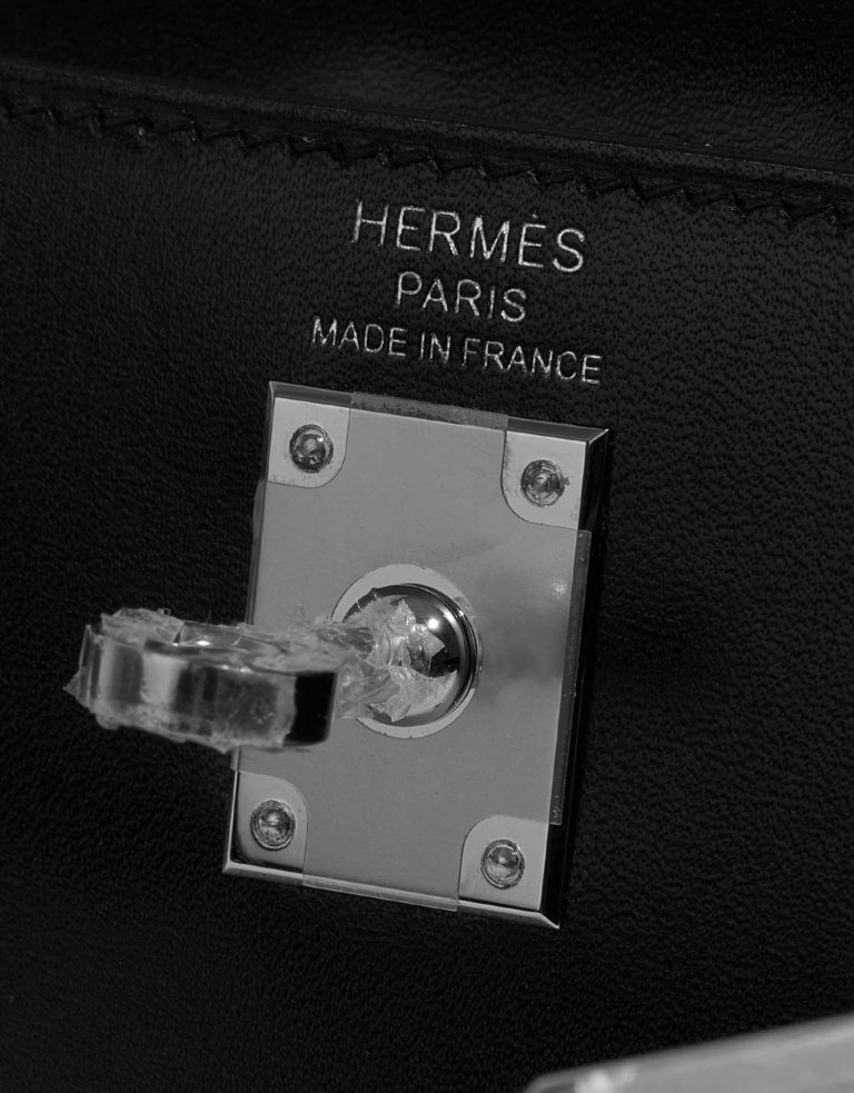 Pre-owned Hermès bag Kelly 25 Box Black Black Logo | Sell your designer bag on Saclab.com