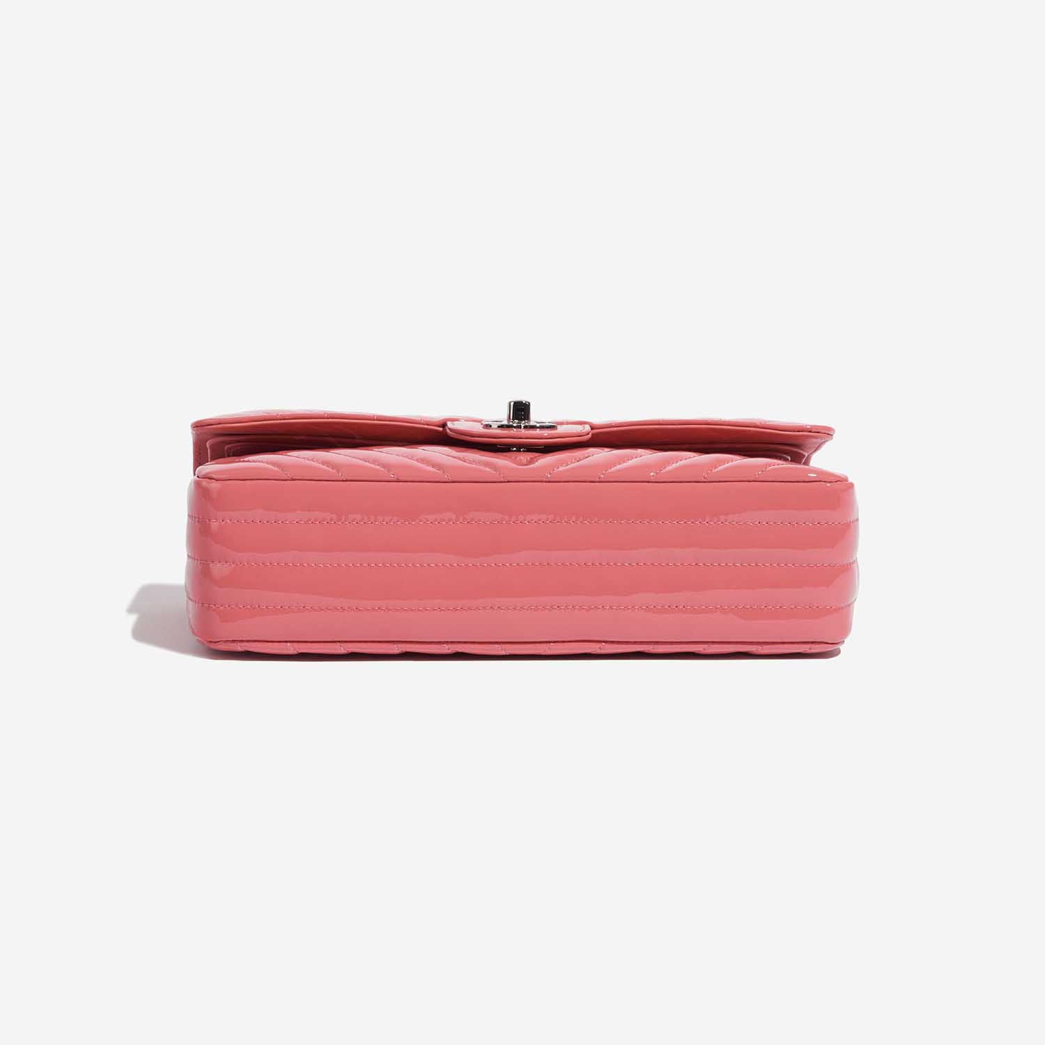 Pre-owned Chanel bag Timeless Medium Patent Pink Pink Bottom | Sell your designer bag on Saclab.com