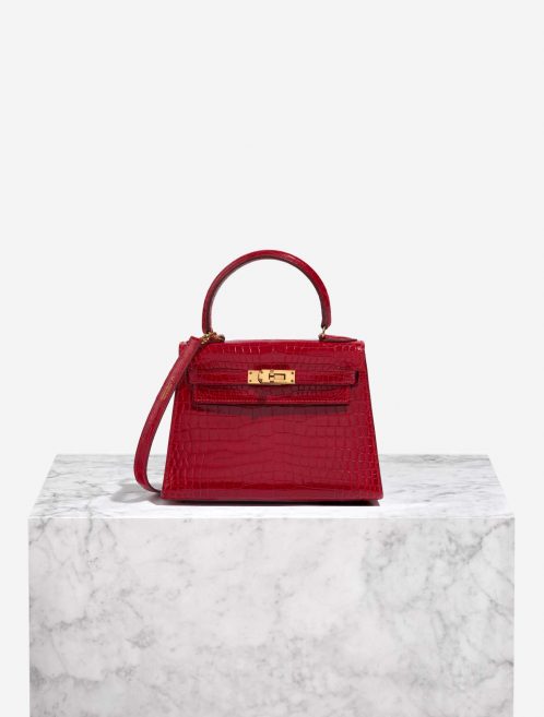 Pre-owned Hermès bag Kelly Mini Porosus Crocodile Braise Red Front | Sell your designer bag on Saclab.com
