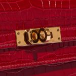 Pre-owned Hermès bag Kelly Mini Porosus Crocodile Braise Red Closing System | Sell your designer bag on Saclab.com