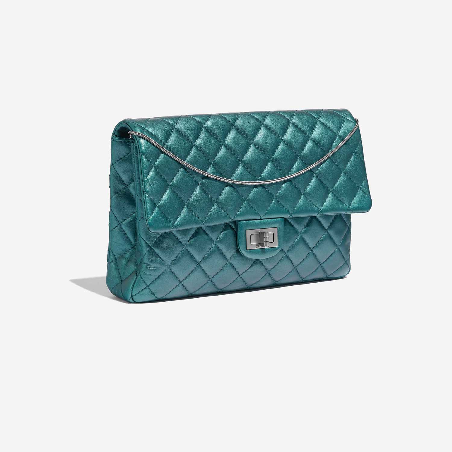 Pre-owned Chanel bag 2.55 Reissue 226 Lamb Metallic Blue Blue Side Front | Sell your designer bag on Saclab.com