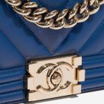 Pre-owned Chanel bag Boy Small Calf Blue Blue Closing System | Sell your designer bag on Saclab.com