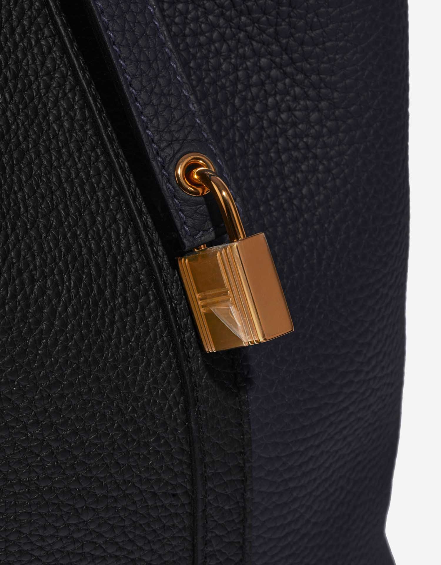 Pre-owned Hermès bag Picotin 22 Taurillon Clemence Blue Nuit / Black / Blue Frida Blue Closing System | Sell your designer bag on Saclab.com