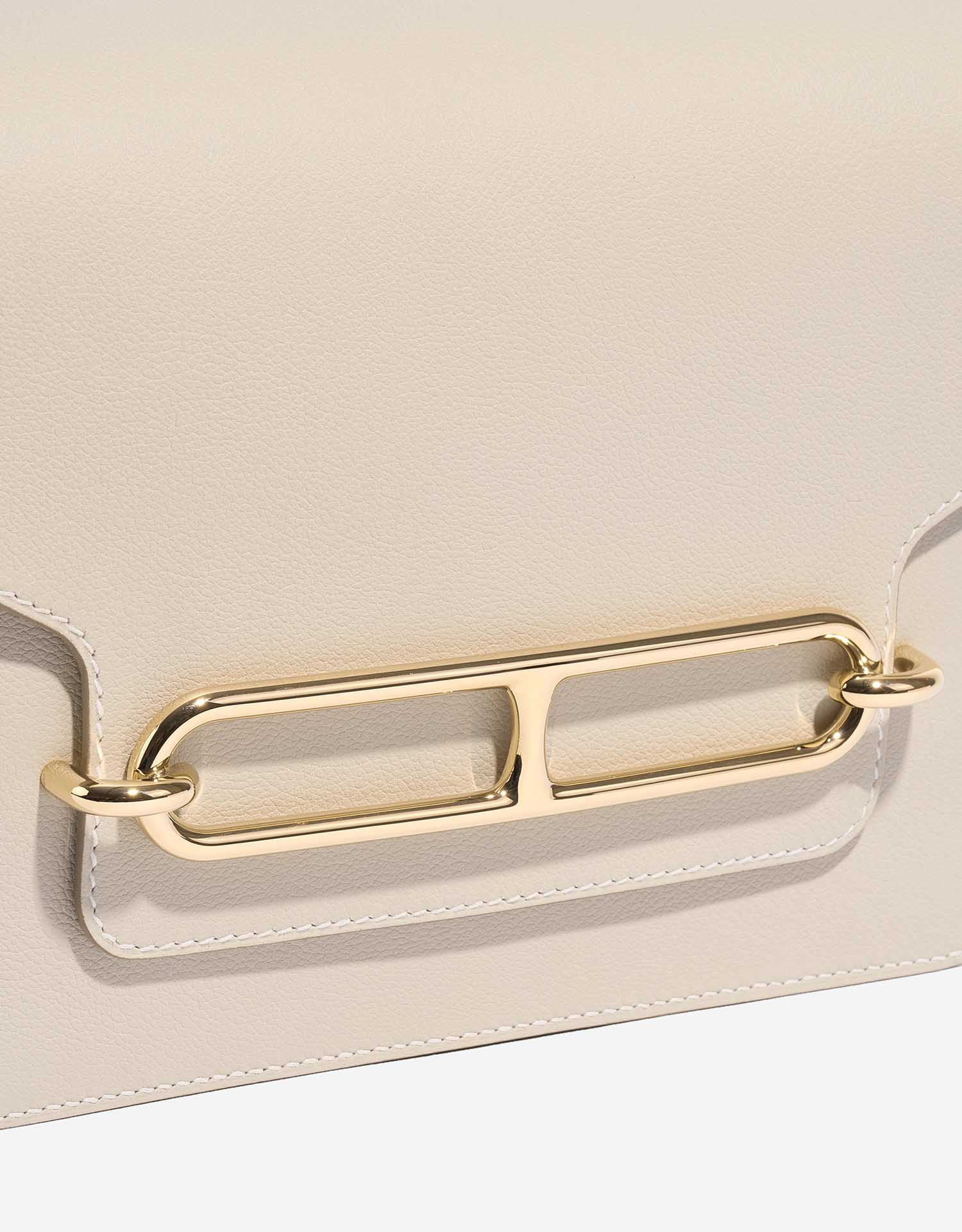 Gebrauchte Hermès Tasche Roulis 23 Evercolor Beton Beige Verschlusssystem | Verkaufen Sie Ihre Designer-Tasche auf Saclab.com