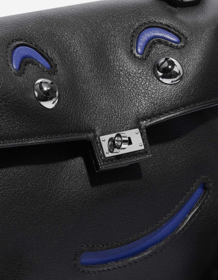 Pre-owned Hermès bag Kelly Doll Quelle Idole Swift Black / Blue Electrique Black, Blue Closing System | Sell your designer bag on Saclab.com