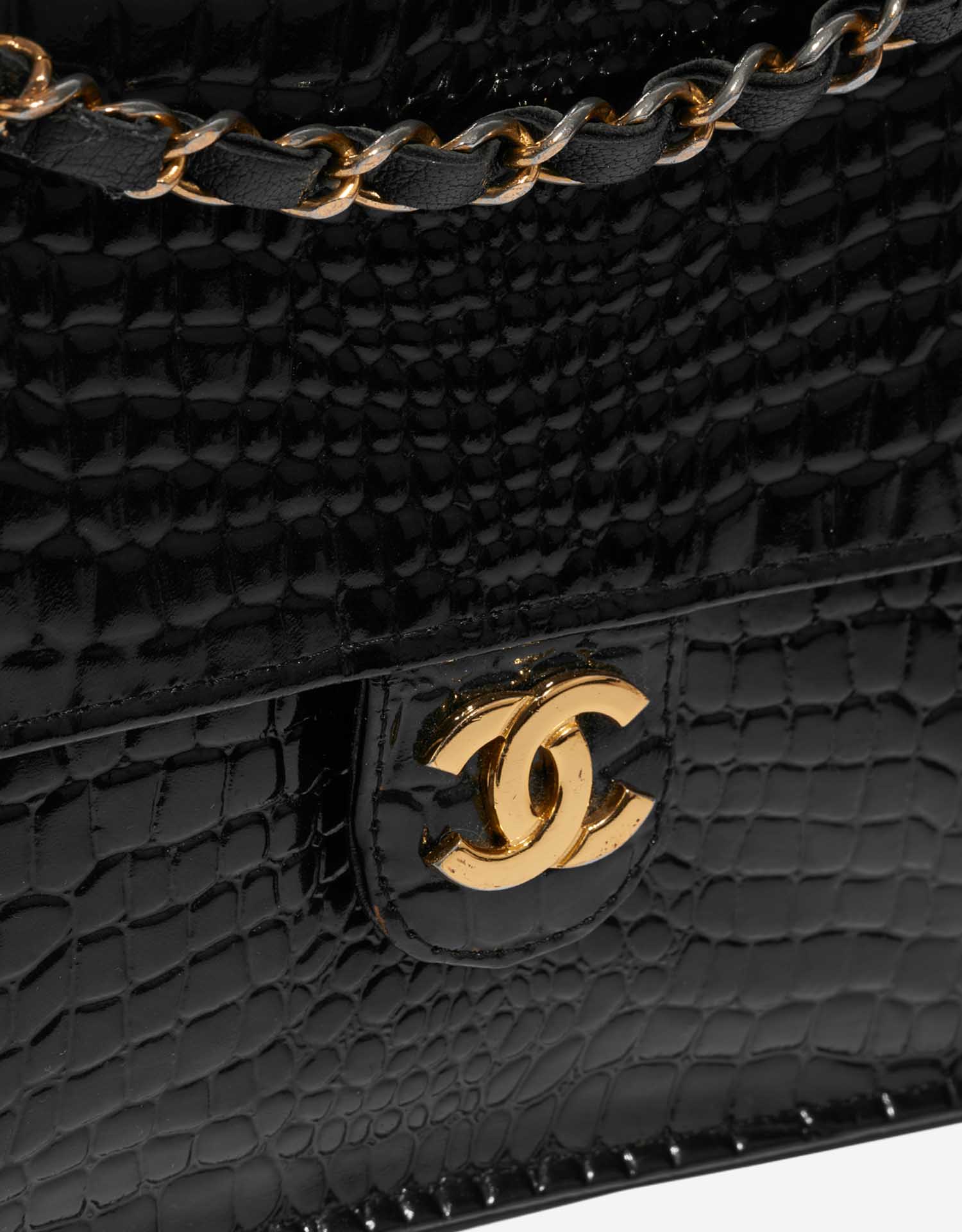 Pre-owned Authentic Chanel Le Boy Black Calfskin Old Medium Gold Chain