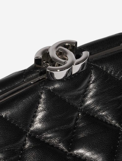 Sac Chanel d'occasion Timeless Pochette Agneau Noir Noir Système de fermeture | Vendez votre sac de créateur sur Saclab.com