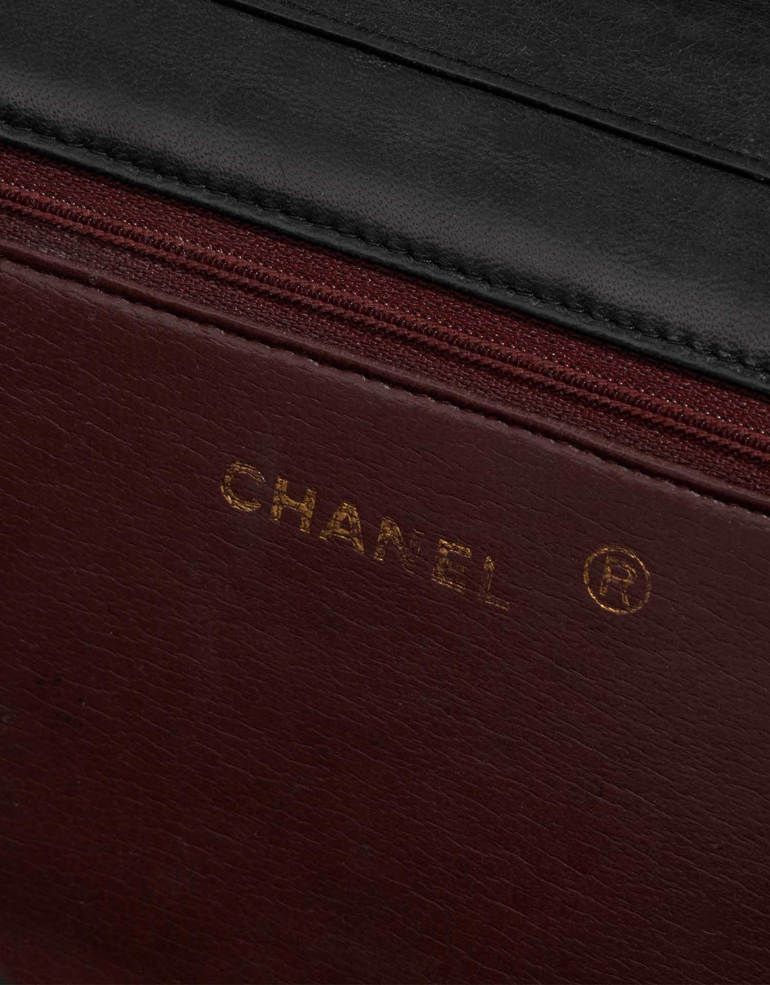 Pre-owned Chanel bag Vintage Timeless Medium Lamb Black Black Logo | Sell your designer bag on Saclab.com
