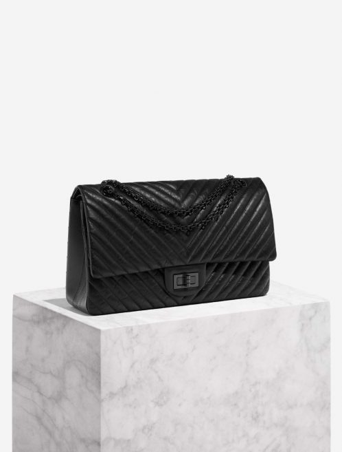 Pre-owned Chanel bag 2.55 Reissue 227 Calf So Black Black Side Front | Sell your designer bag on Saclab.com