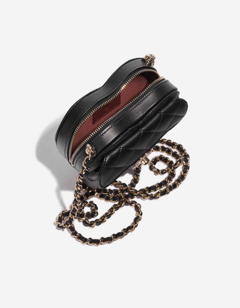 Pre-owned Chanel Tasche Timeless Heart Small Lammleder Black Black Inside | Verkaufen Sie Ihre Designer-Tasche auf Saclab.com