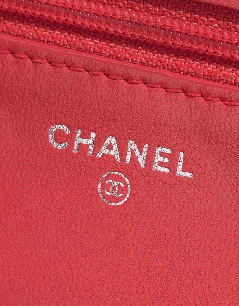 Pre-owned Chanel bag Timeless WOC Lamb Red Red Logo | Sell your designer bag on Saclab.com