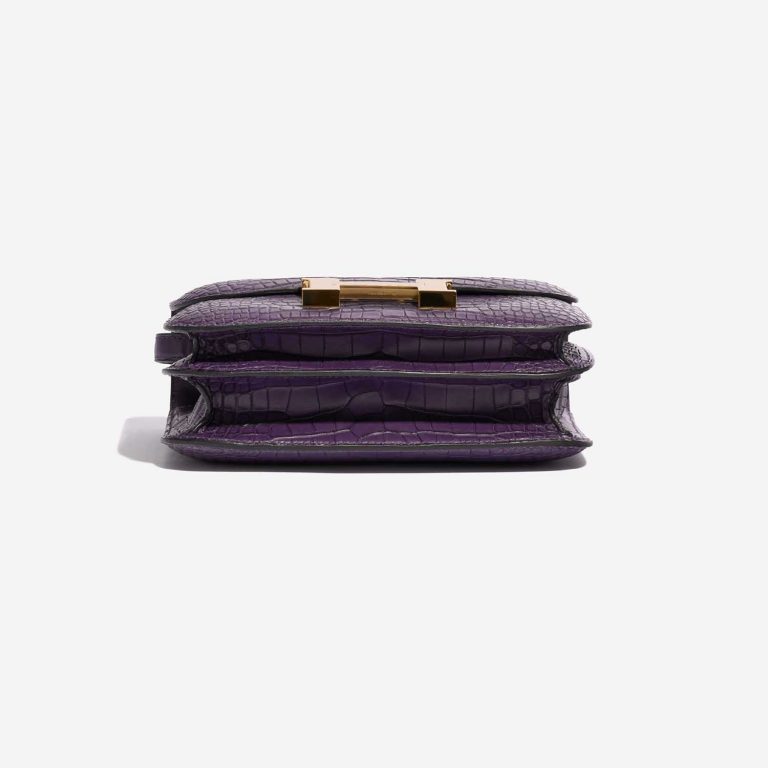 Pre-owned Hermès bag Constance 18 Matte Alligator Amethyst Violet Bottom | Sell your designer bag on Saclab.com