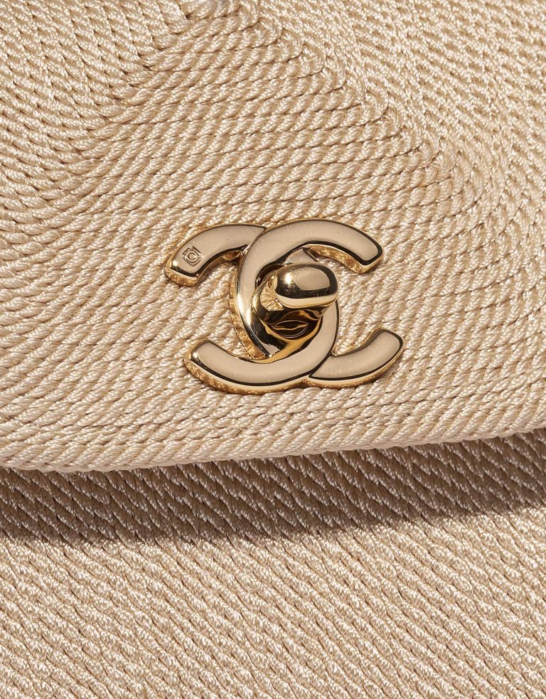 Pre-owned Chanel bag Timeless Handle Medium Silk Beige Beige | Sell your designer bag on Saclab.com