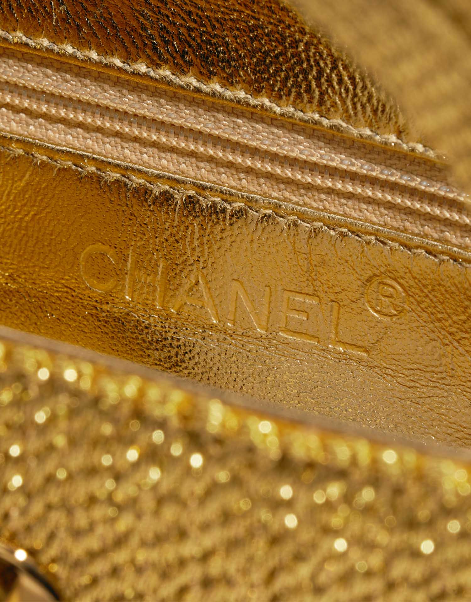 Sac Chanel d'occasion Timeless Poignée Petite Soie Corde Or Logo Or | Vendez votre sac de créateur sur Saclab.com